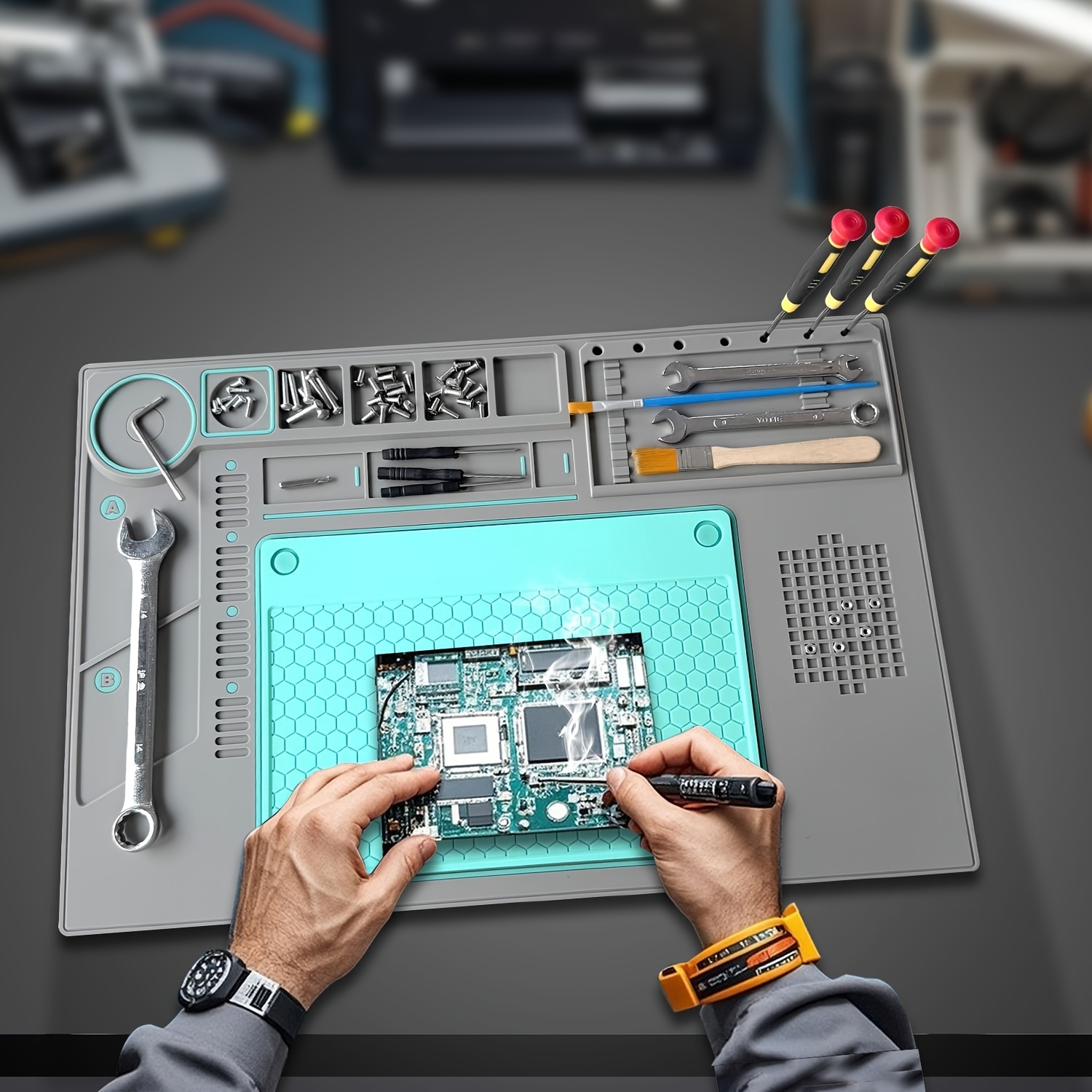 Set di tappetini da tavolo in  - Soldering Iron Kit recensione e prezzo